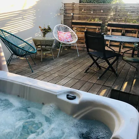 L'oustaou Piscine &